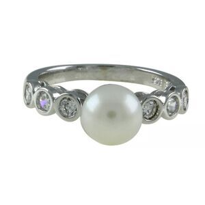 Sterling Silver Round Pearl & Cubic Zirconia Solitaire Ring Size 10.5